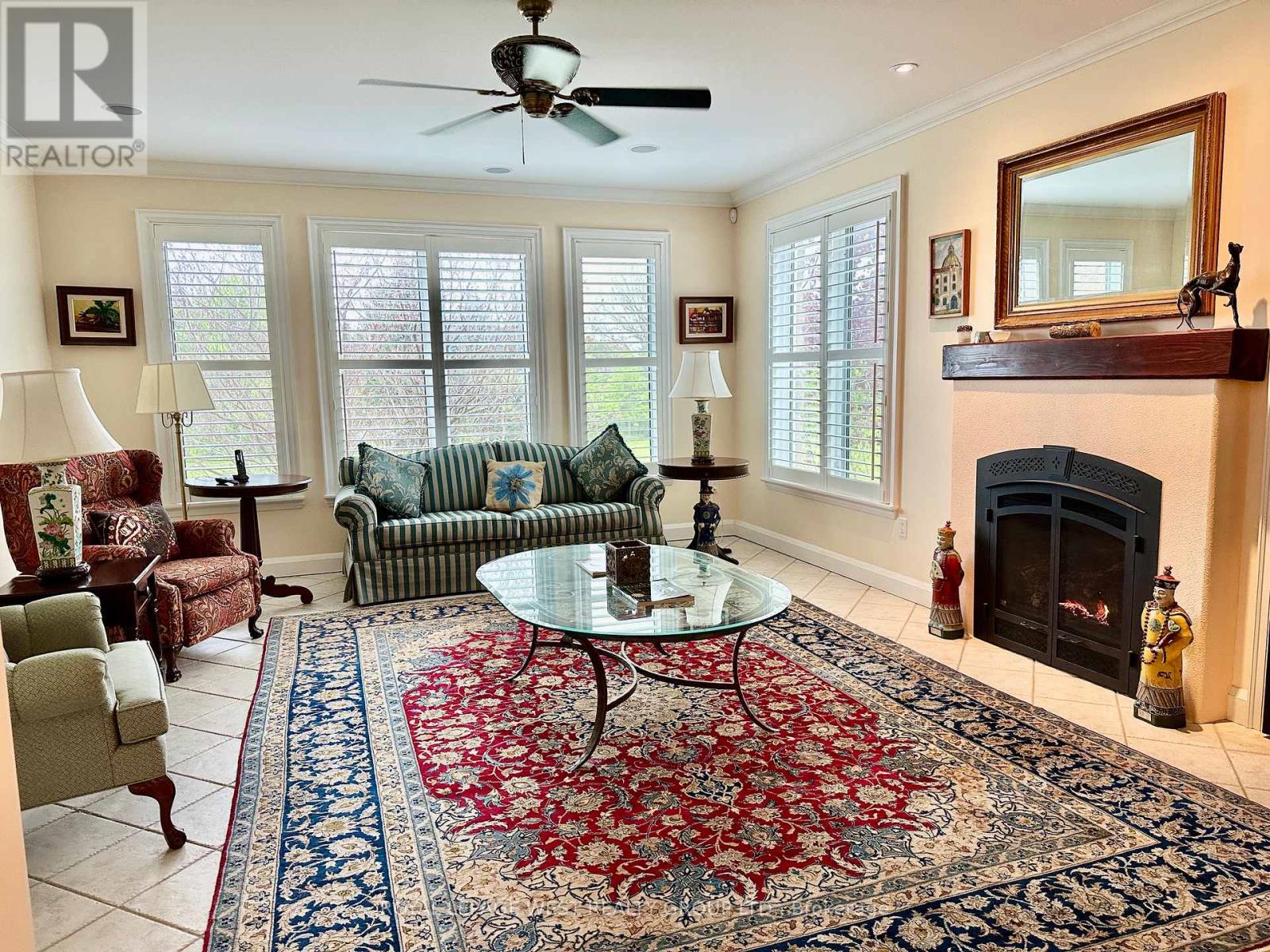 107 NAWAUTIN DRIVE S - 7