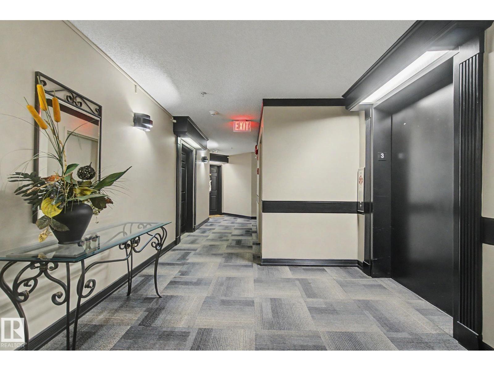 #308 10933 124 ST NW - 34
