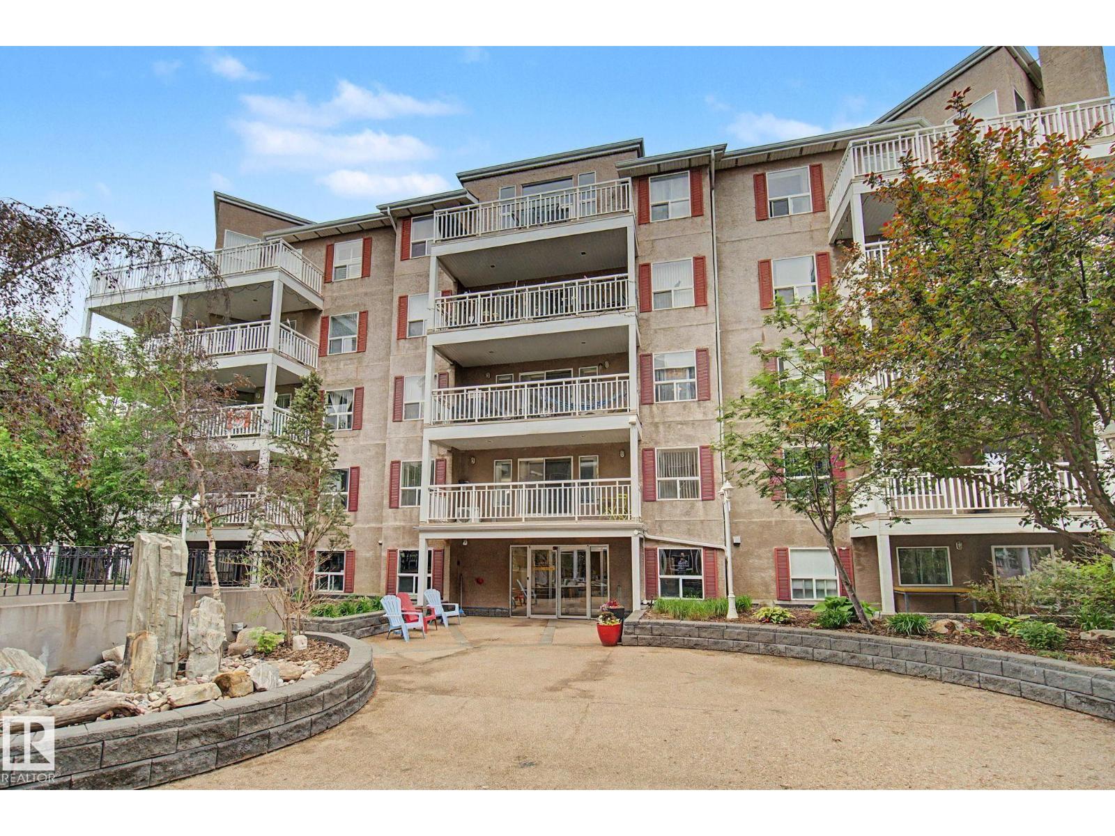 #308 10933 124 ST NW - 4