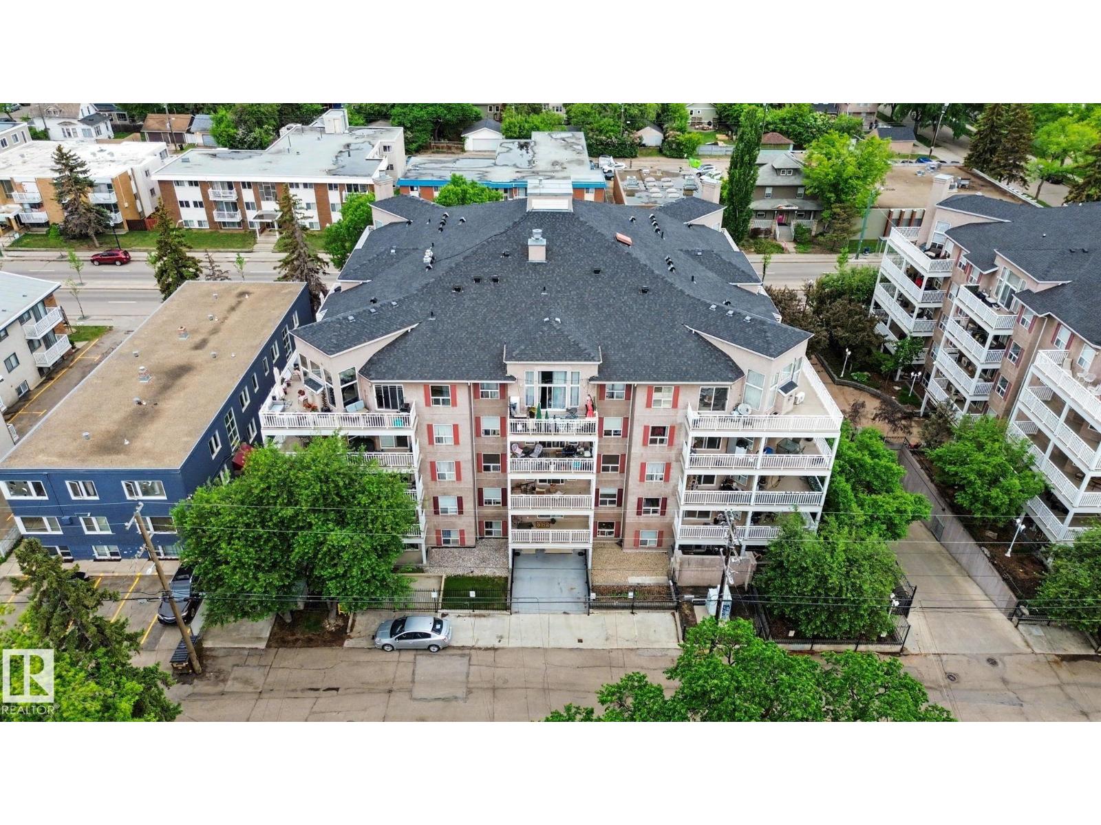 #308 10933 124 ST NW - 44