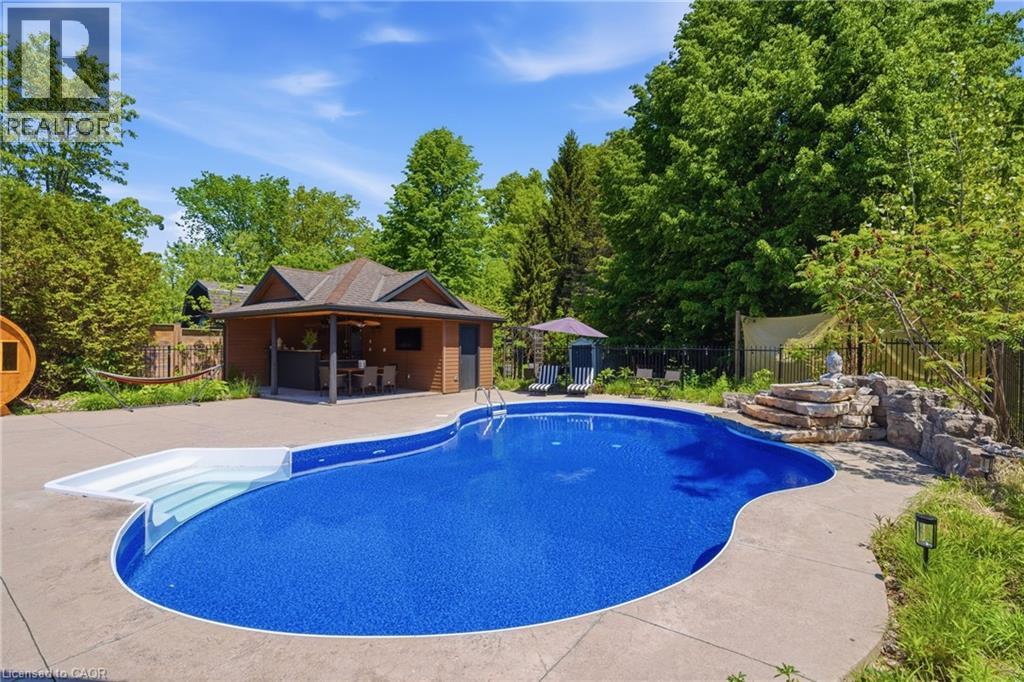 1 NEWPORT Lane - Image 3