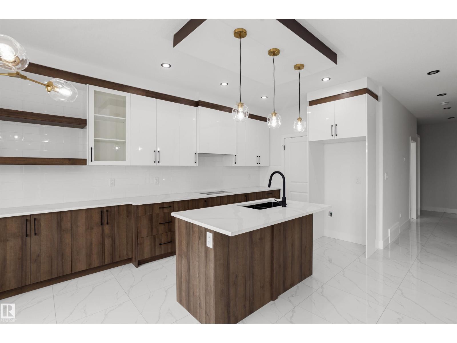 3026 7A AV SW — photo 11