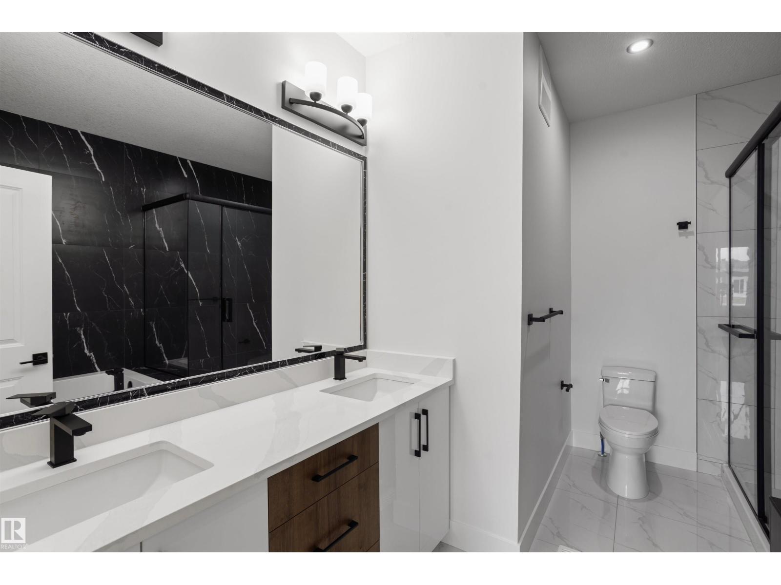 3026 7A AV SW — photo 28
