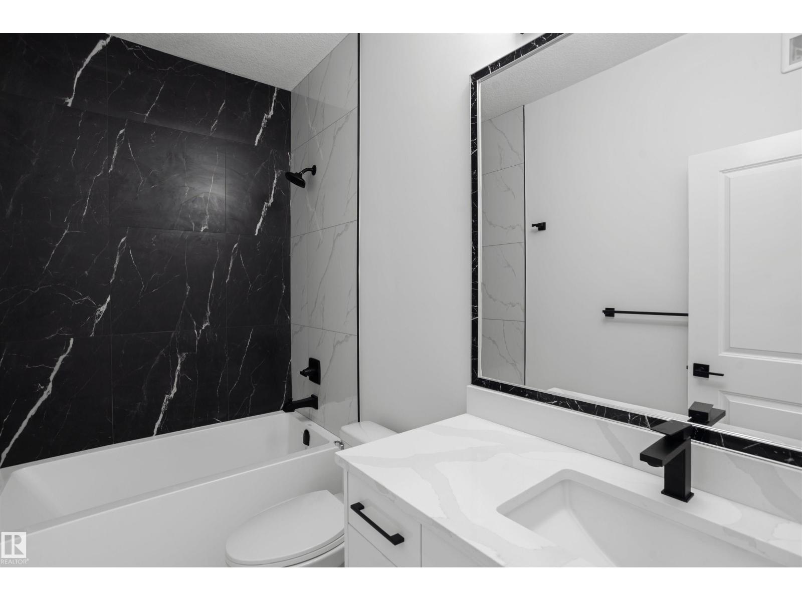 3026 7A AV SW — photo 32