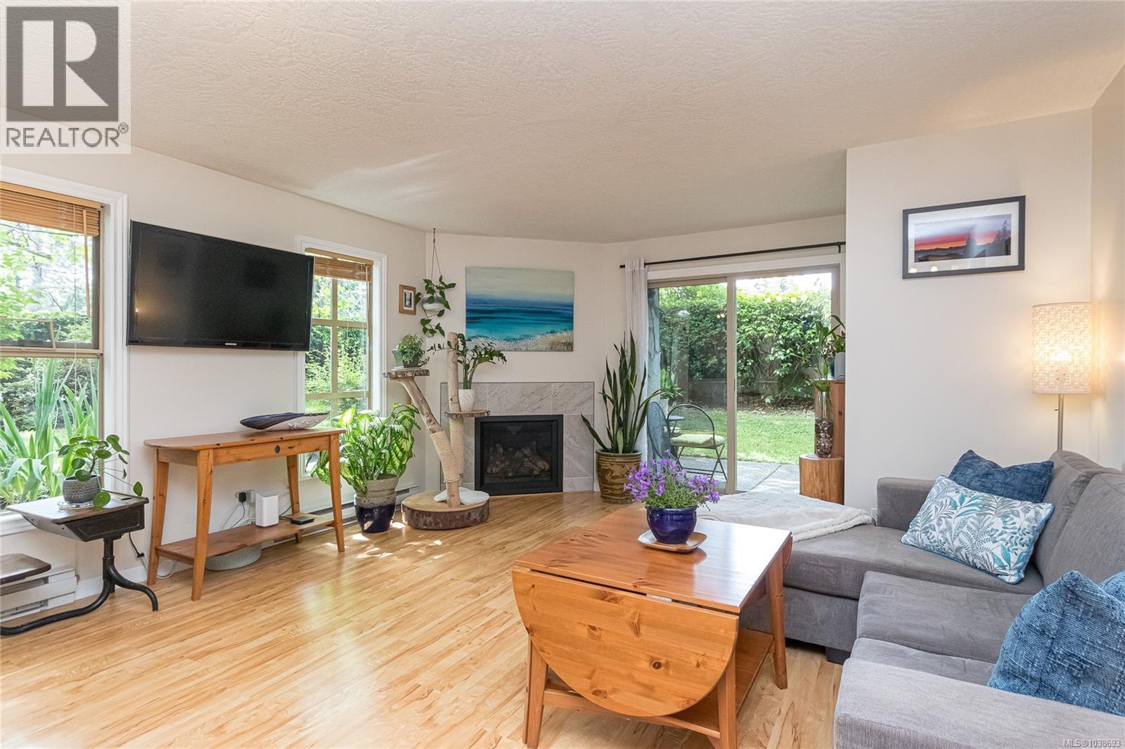 102 108 Gorge Road West, Saanich
