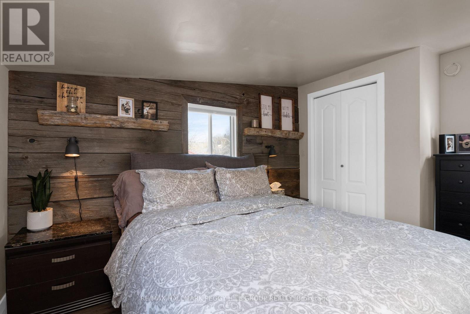 307 MILLARD STREET - 12