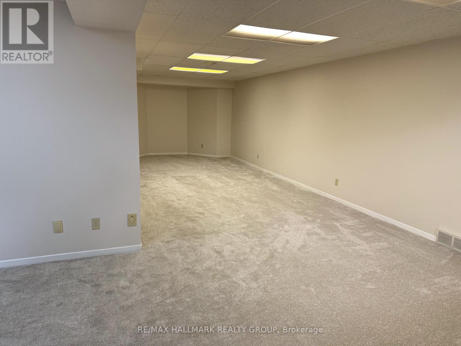 1850 THORNECREST STREET - 37