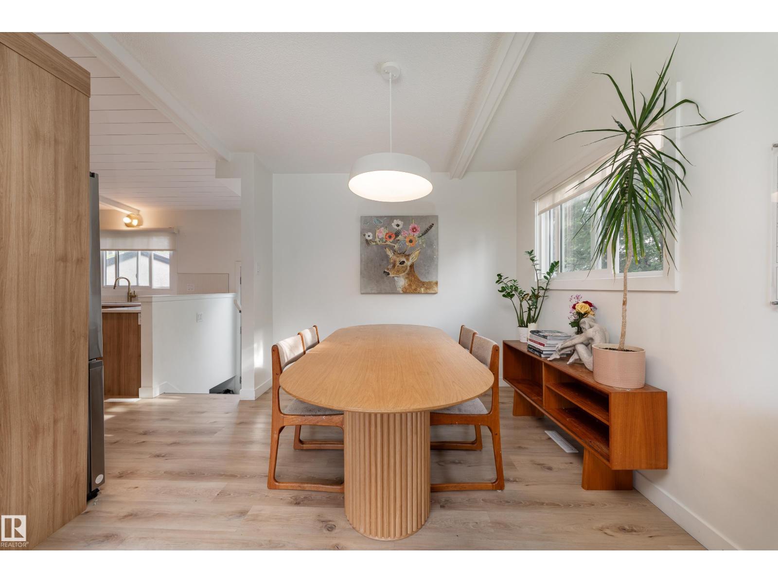 7107 87 AV NW — photo 10