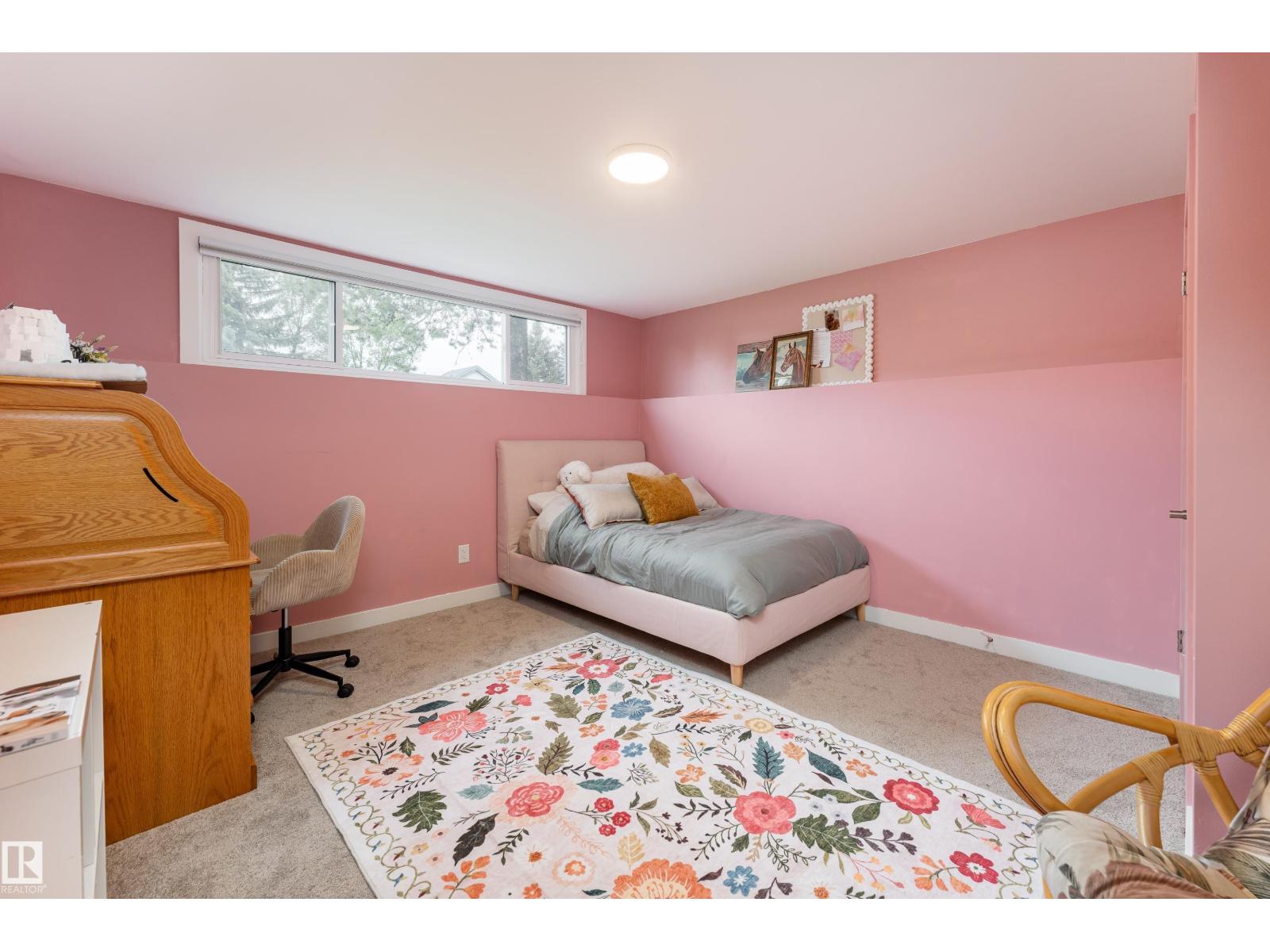 7107 87 AV NW — photo 29