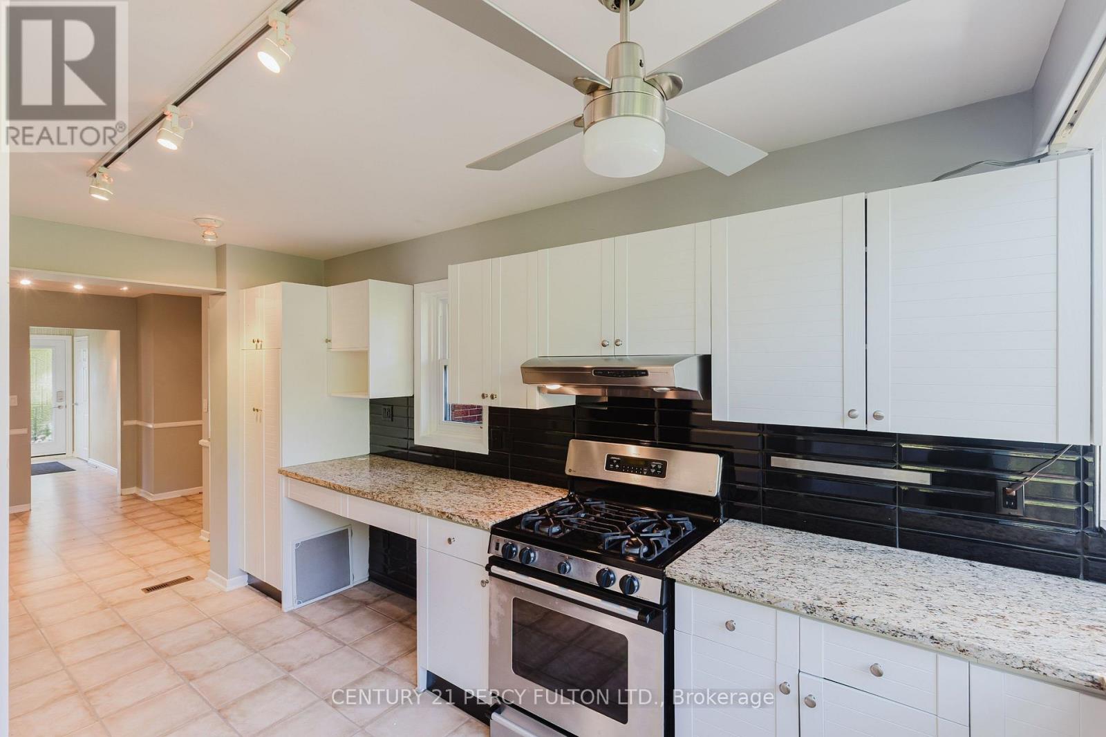10208 TENTH LINE - 29