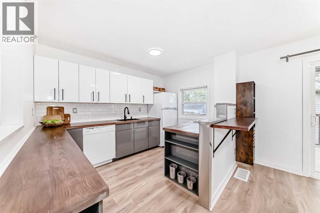 3240 Dovercliffe Road SE - 14