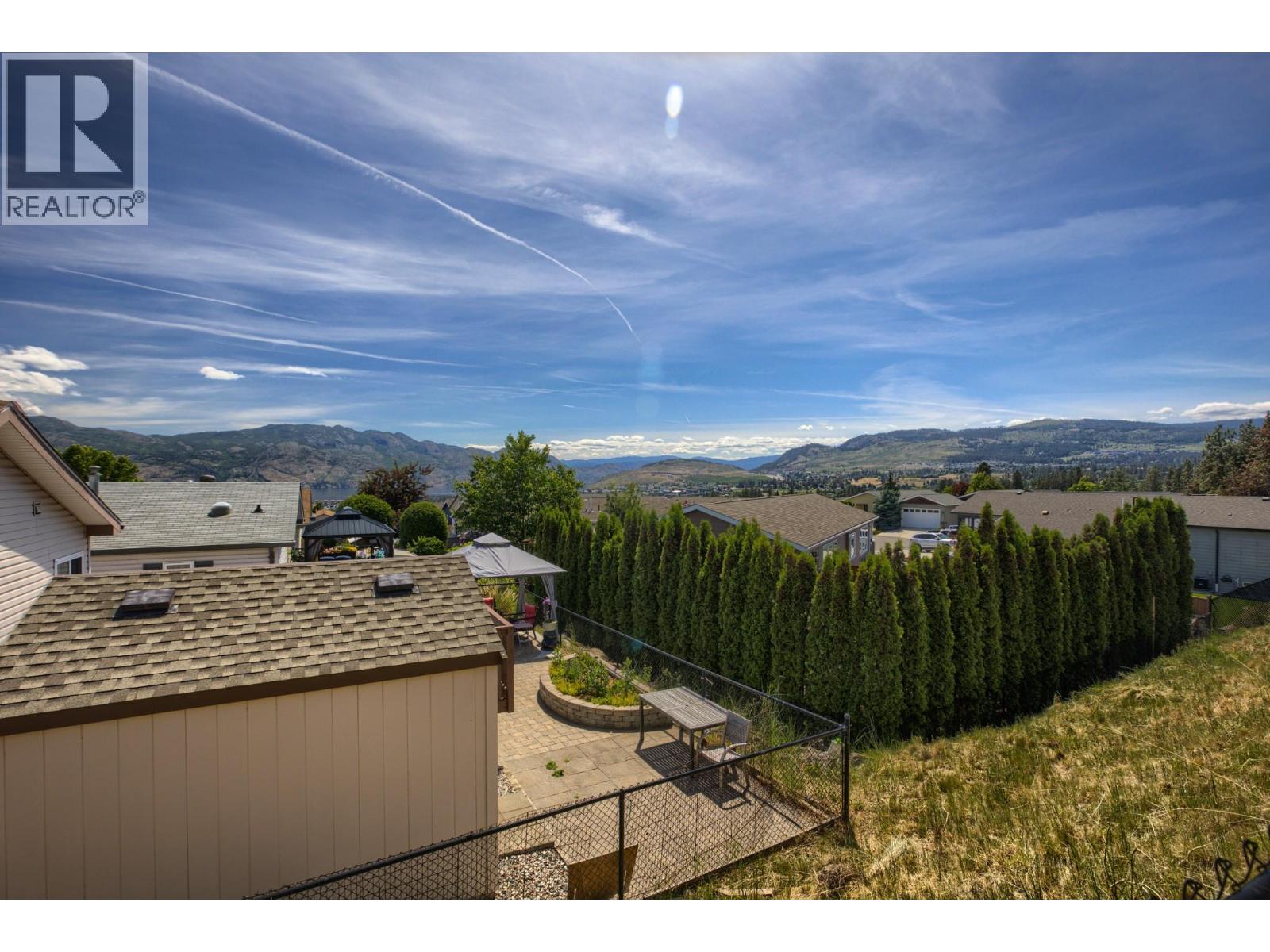 1304 2440 Old Okanagan Highway, West Kelowna