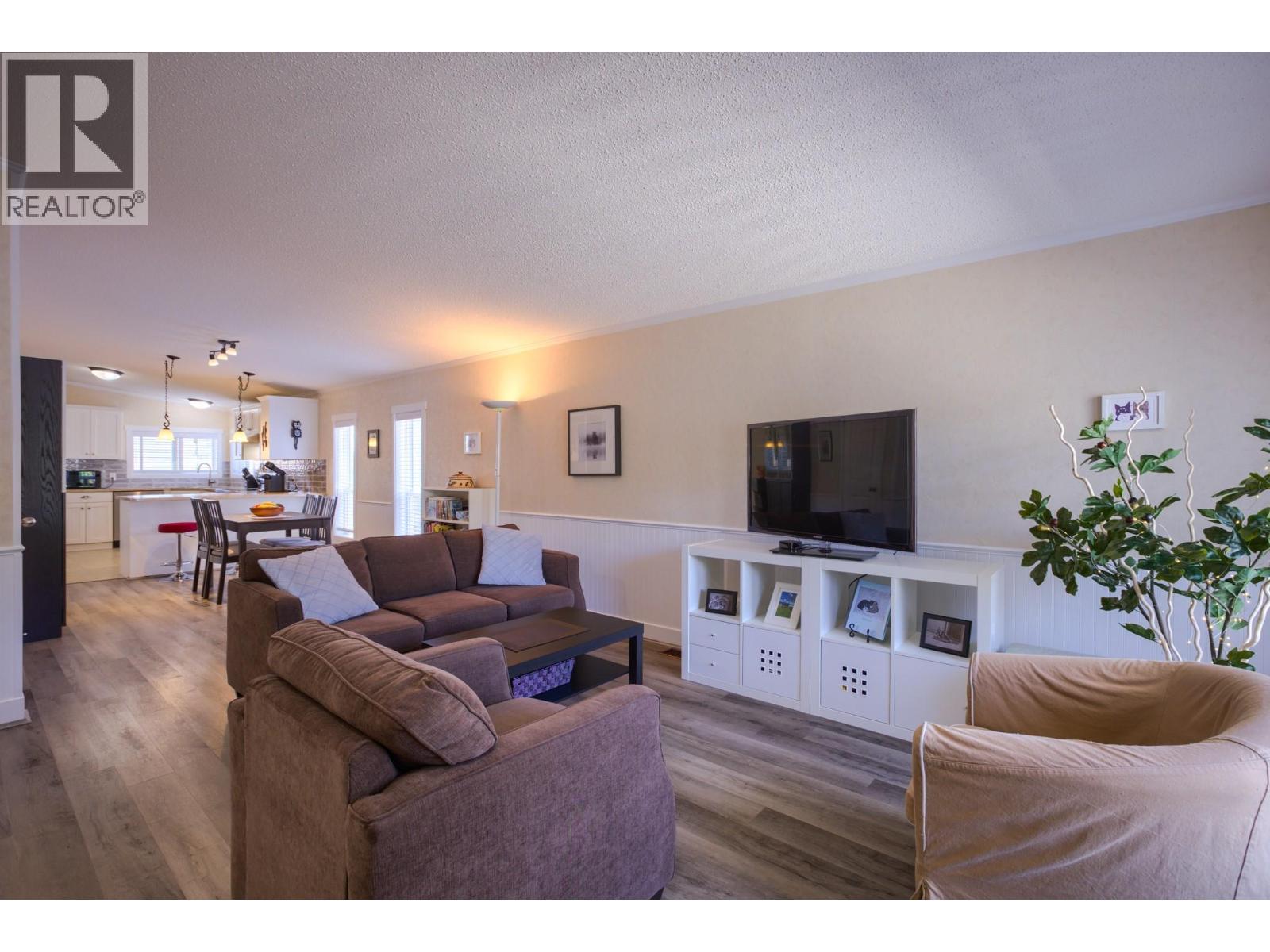 1304 2440 Old Okanagan Highway, West Kelowna