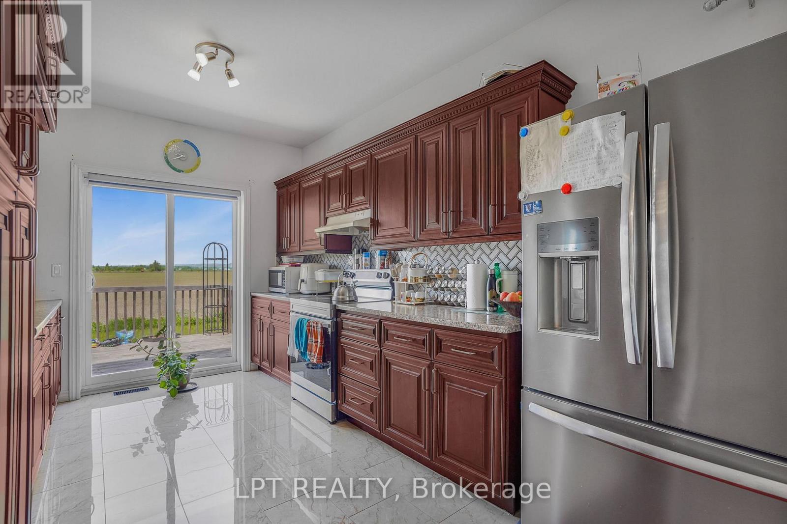 1051 JACYNTHE STREET - 10