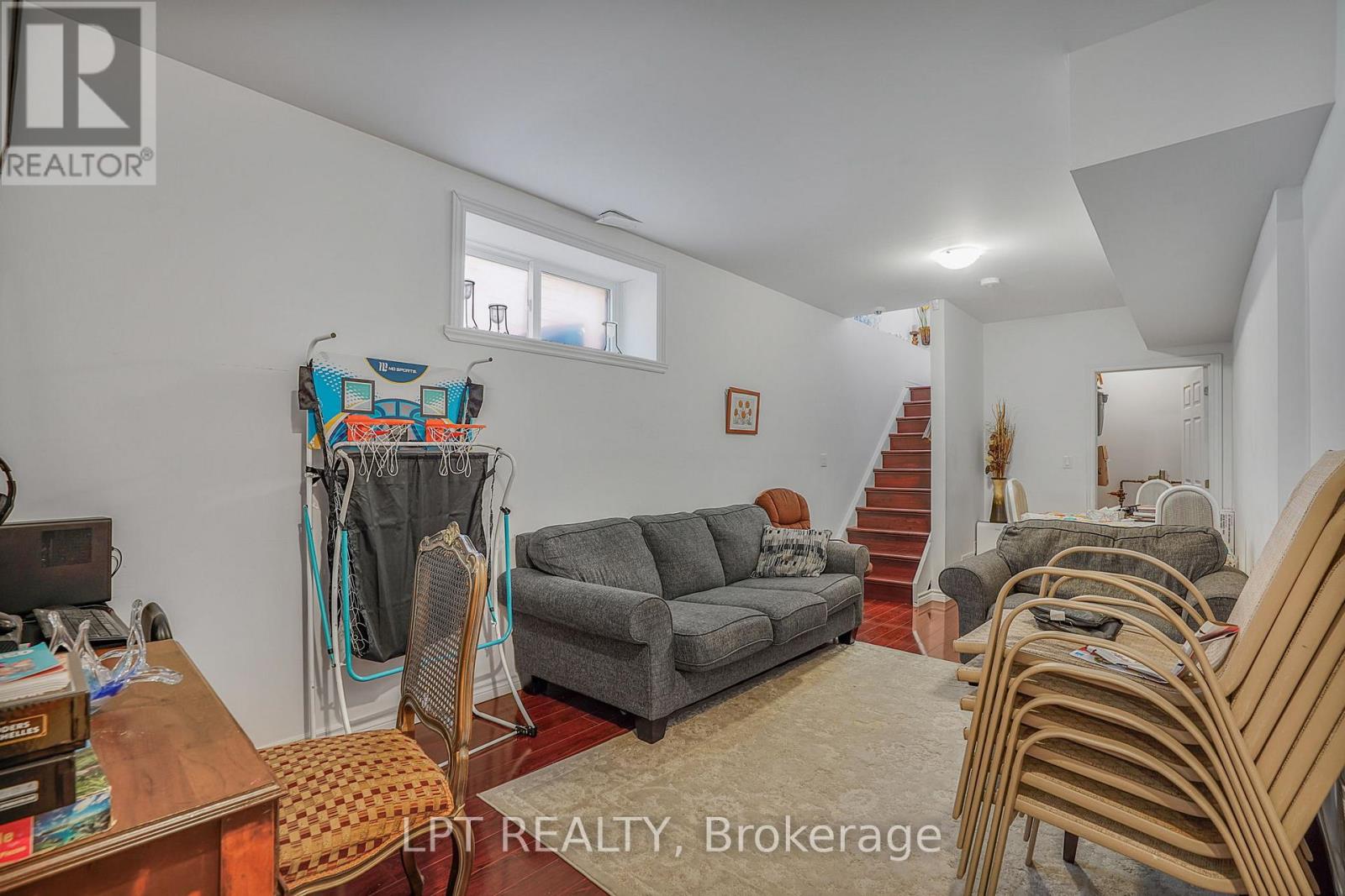 1051 JACYNTHE STREET - 22