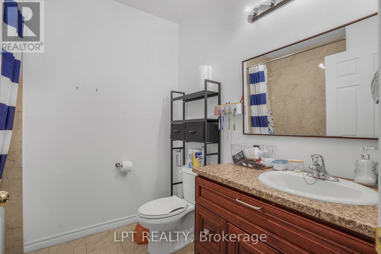1051 JACYNTHE STREET - 26