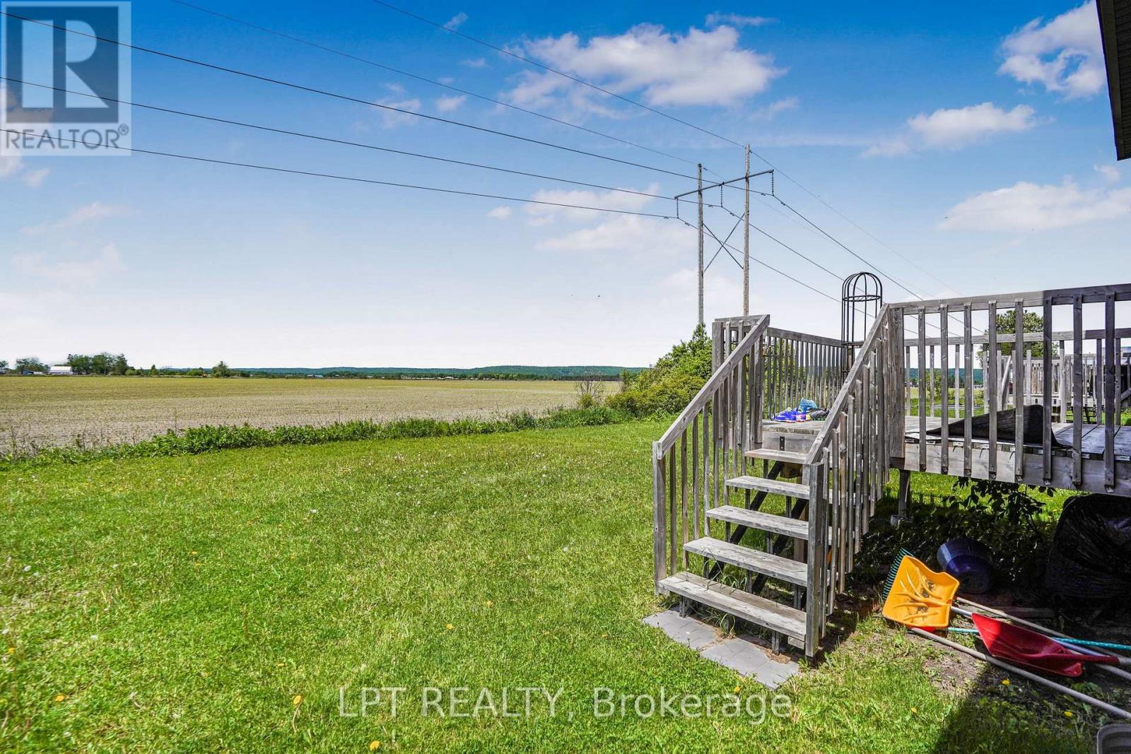 1051 JACYNTHE STREET - 27