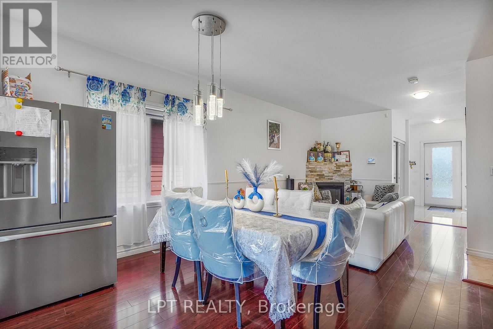 1051 JACYNTHE STREET - 8