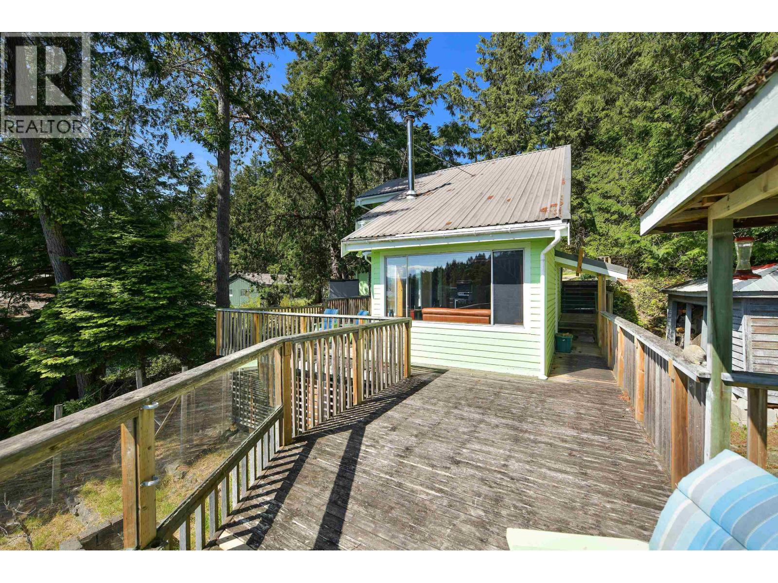 248 LEIGHTON LANE, Mayne Island