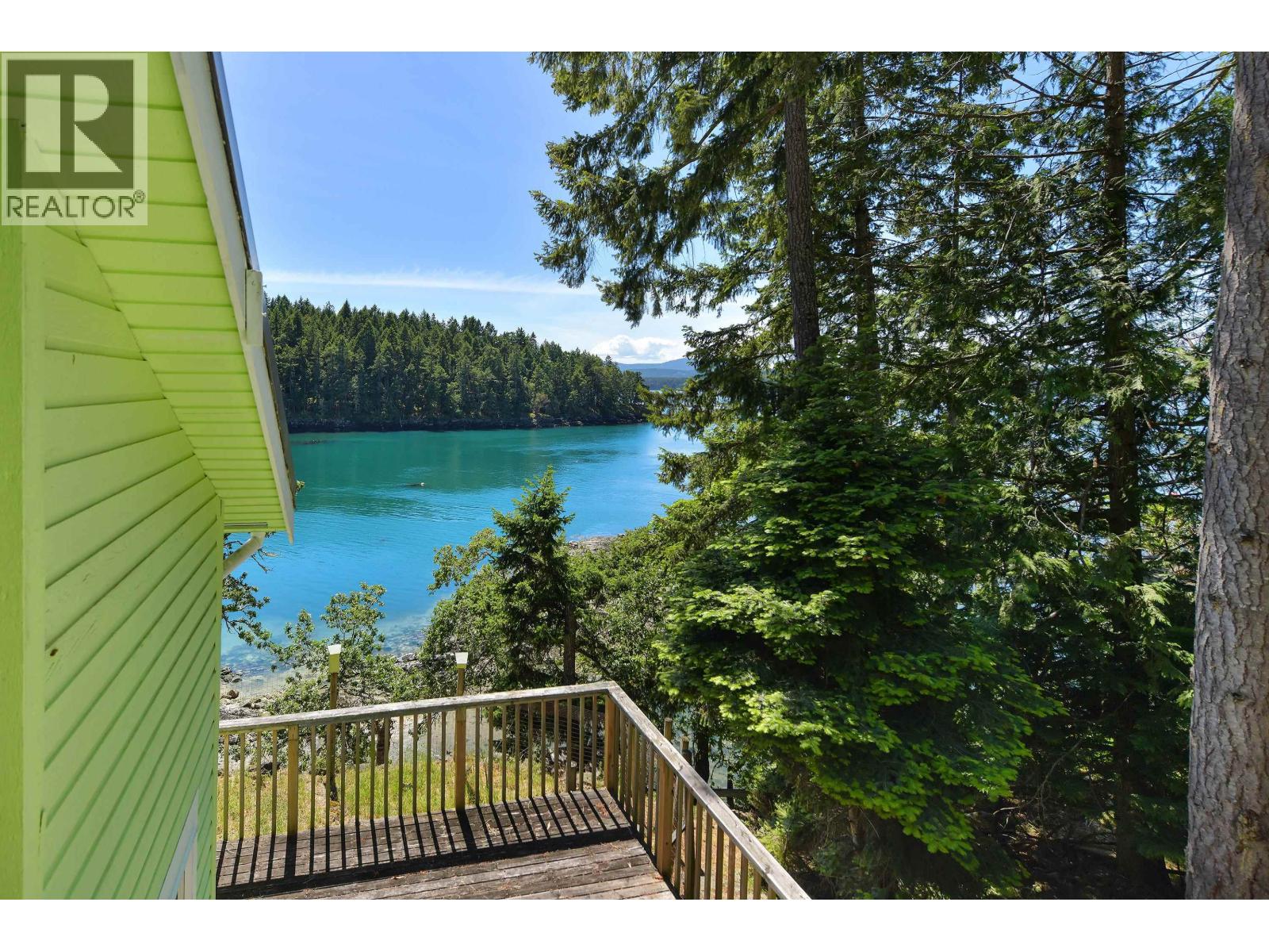 248 LEIGHTON LANE, Mayne Island