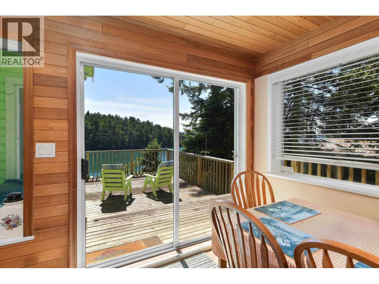 248 LEIGHTON LANE, Mayne Island