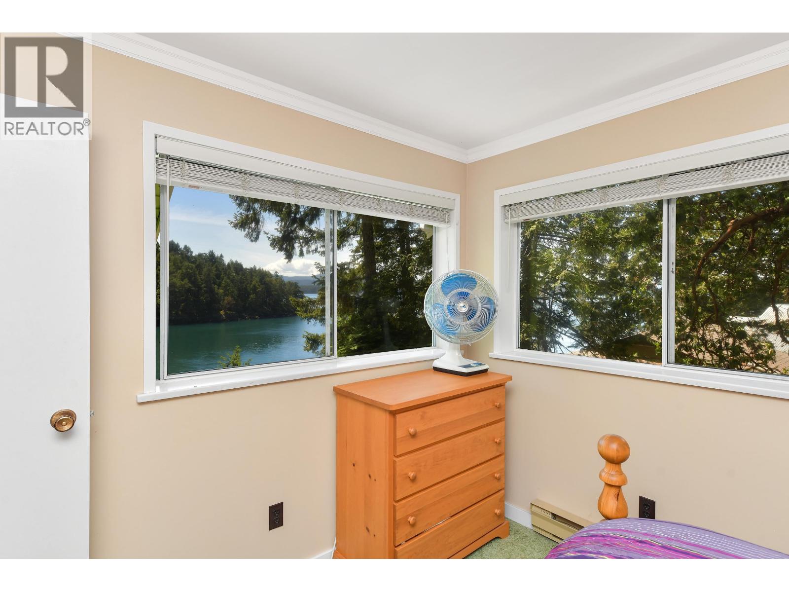 248 LEIGHTON LANE, Mayne Island