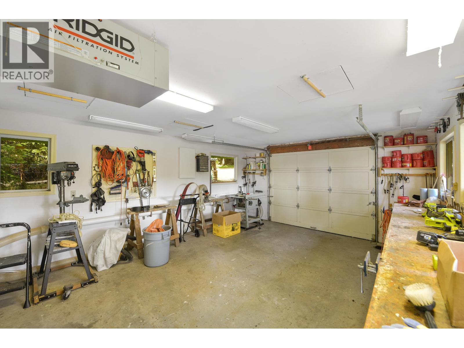 248 LEIGHTON LANE, Mayne Island