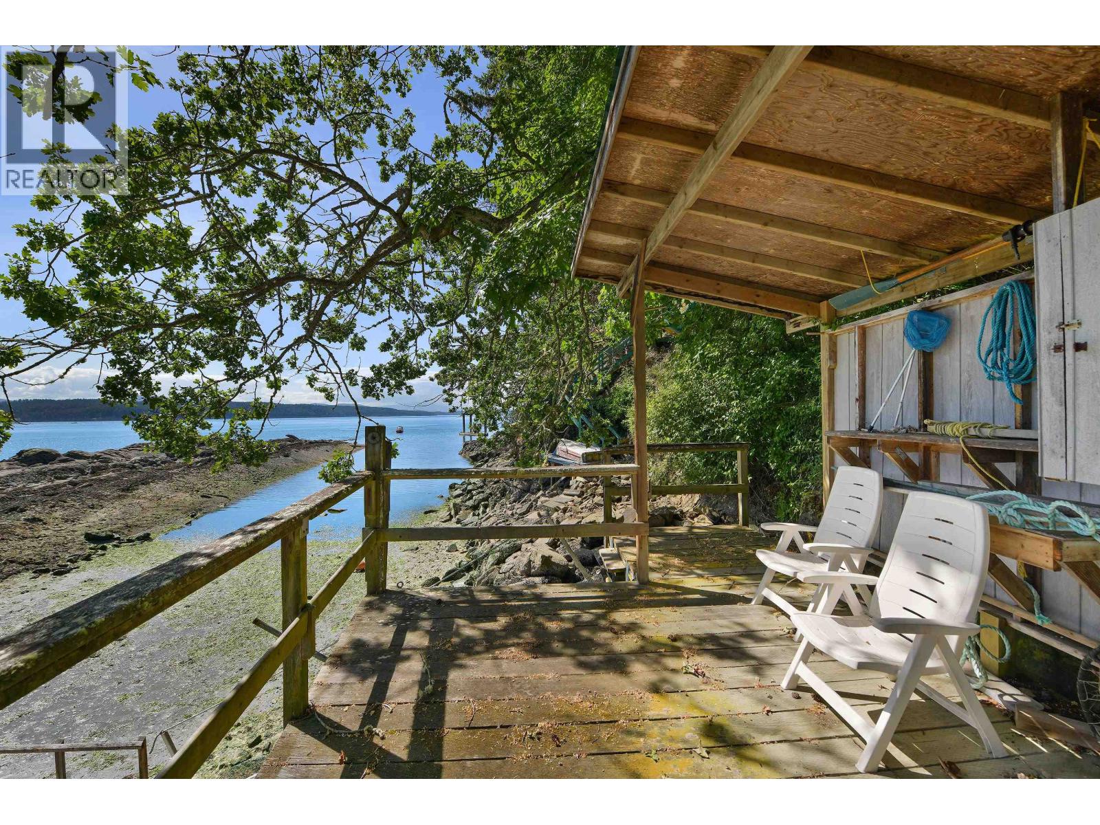248 LEIGHTON LANE, Mayne Island