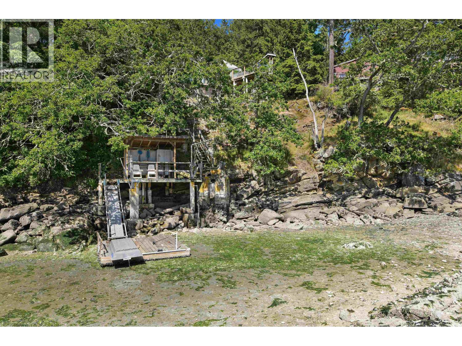 248 LEIGHTON LANE, Mayne Island