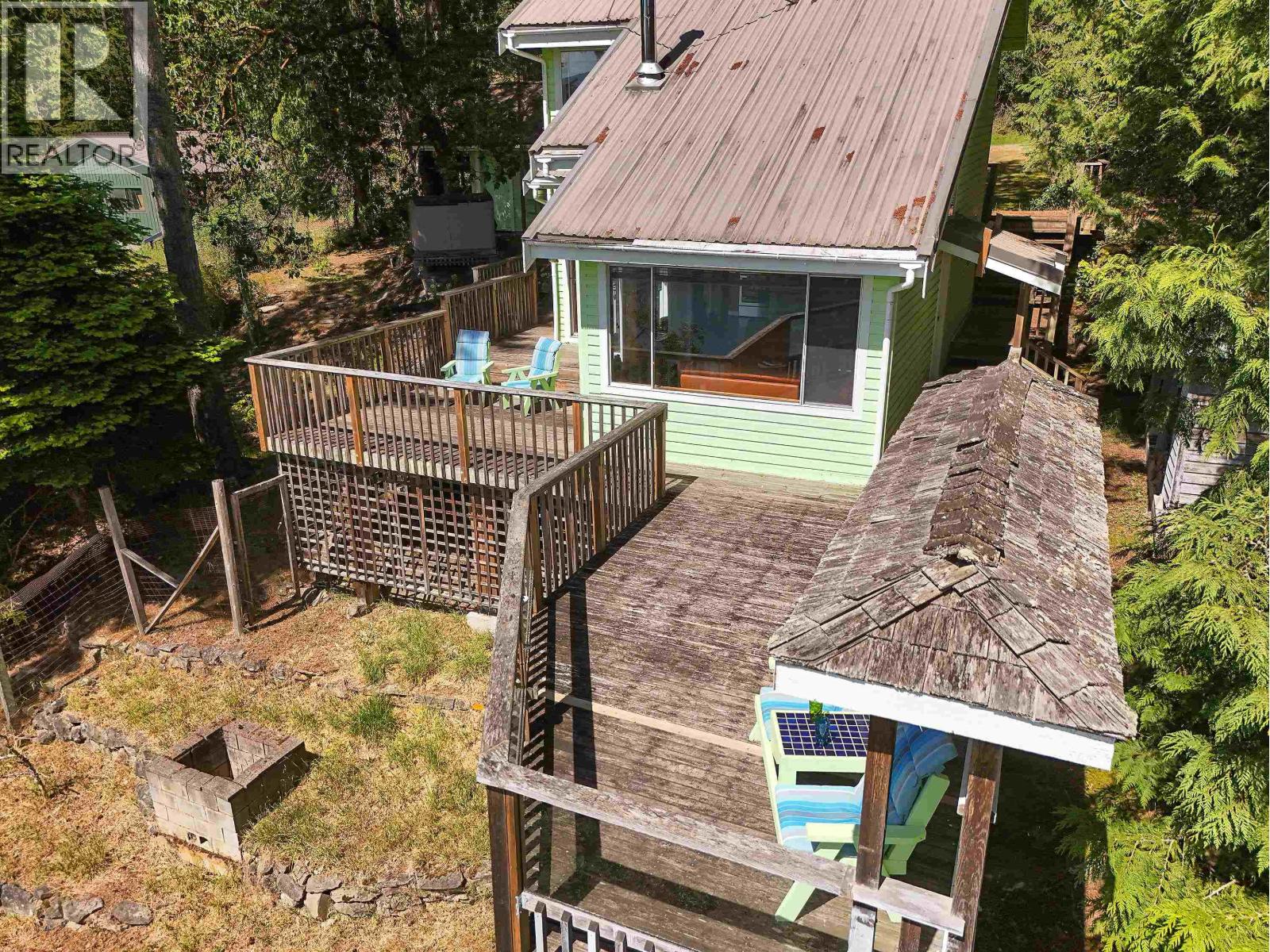 248 LEIGHTON LANE, Mayne Island