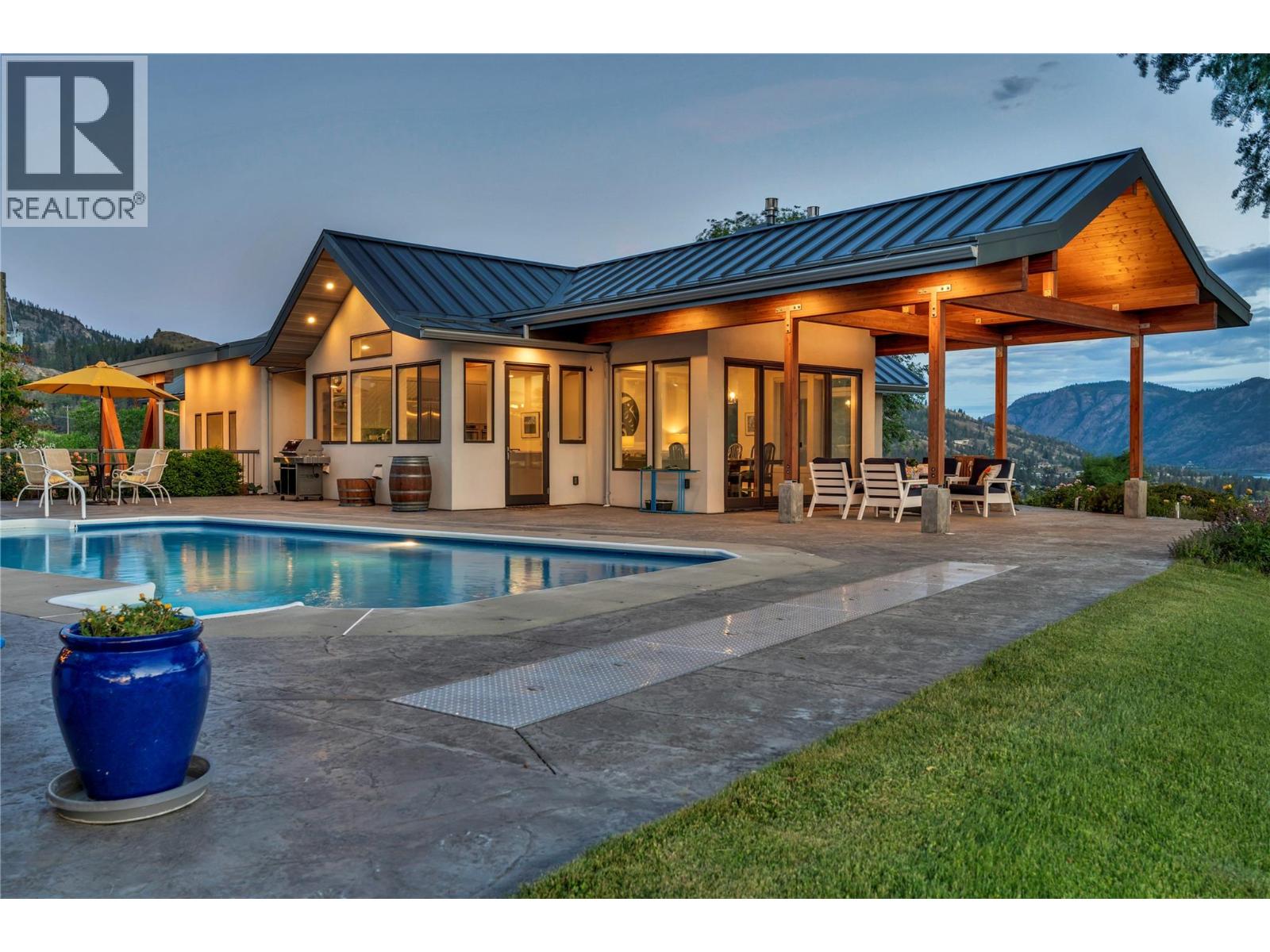  320 Parsons Road, Okanagan Falls