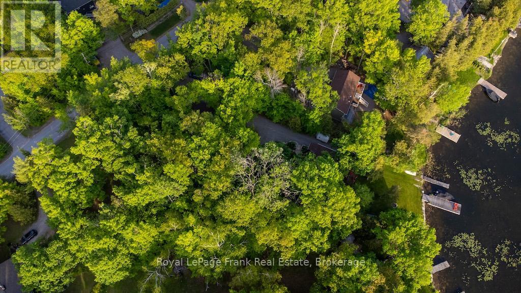12 WOODLAND TRAIL - 43