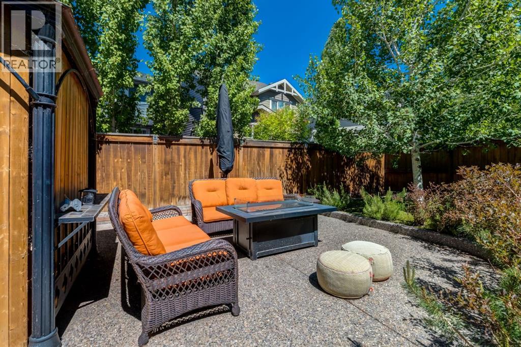 39 Cranbrook Crescent SE - photo 3