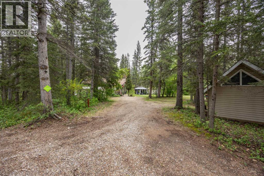 138, 4042 Highway 587 - photo 5