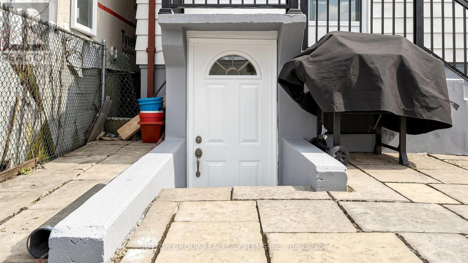 91 KIRKNEWTON ROAD - 44
