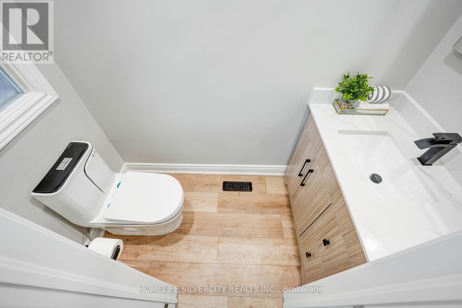 3 FOLKSTONE CRESCENT - 10