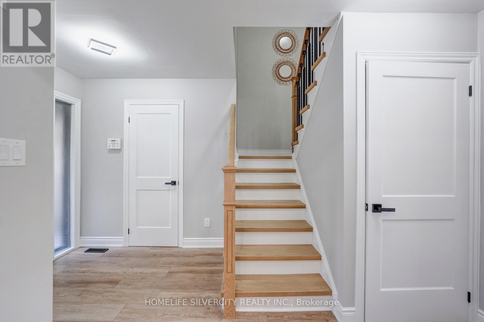 3 FOLKSTONE CRESCENT - 17
