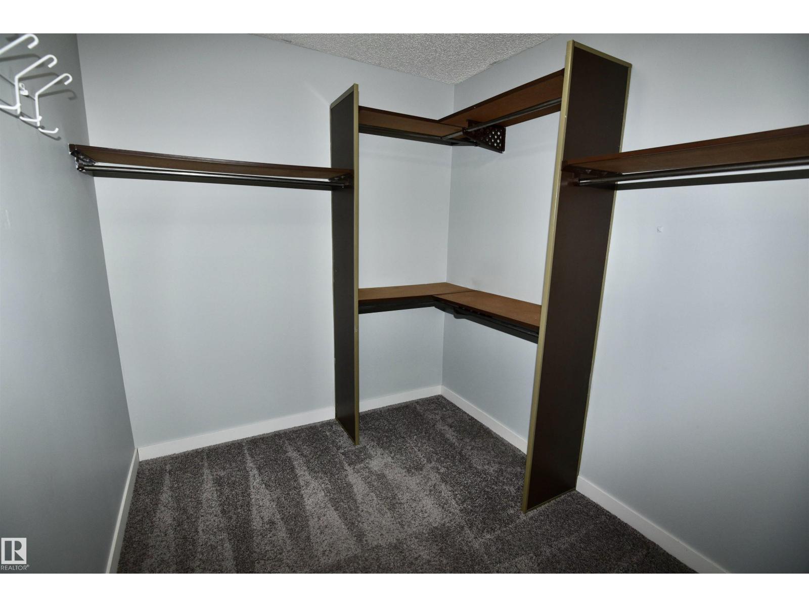 #21 10160 119 ST NW - 10