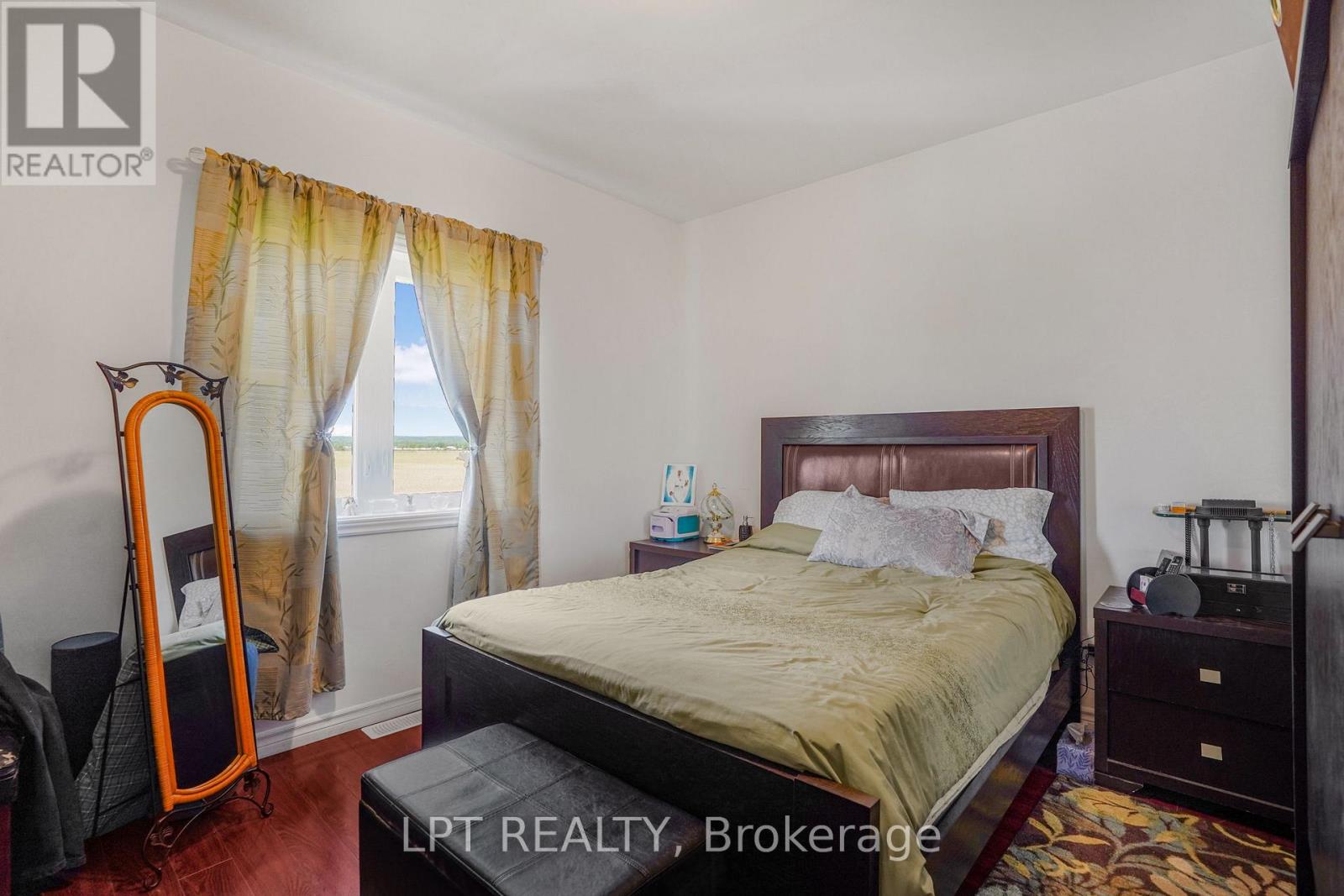 1053 JACYNTHE STREET - 16