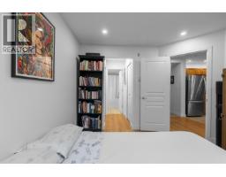 302 333 E 1st Street, North Vancouver, BC V7L4W9 Photo 6