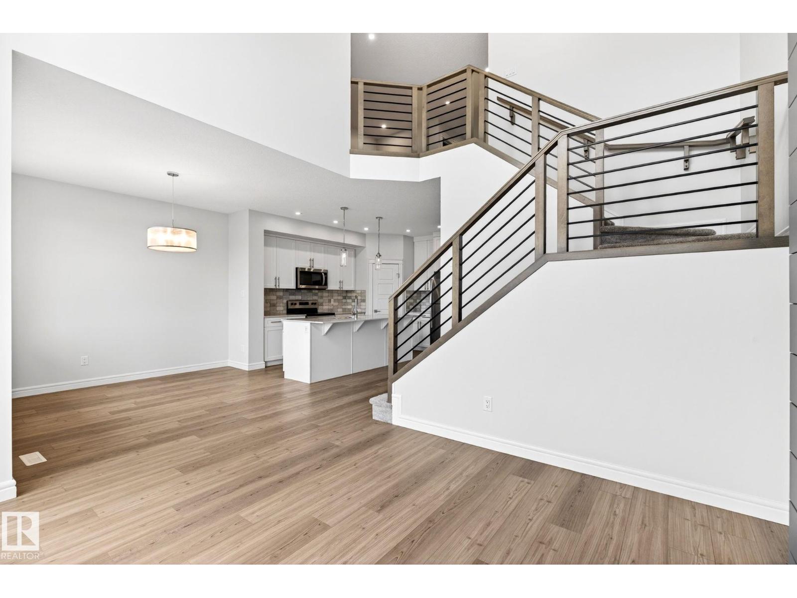 2539 208 ST NW - 21
