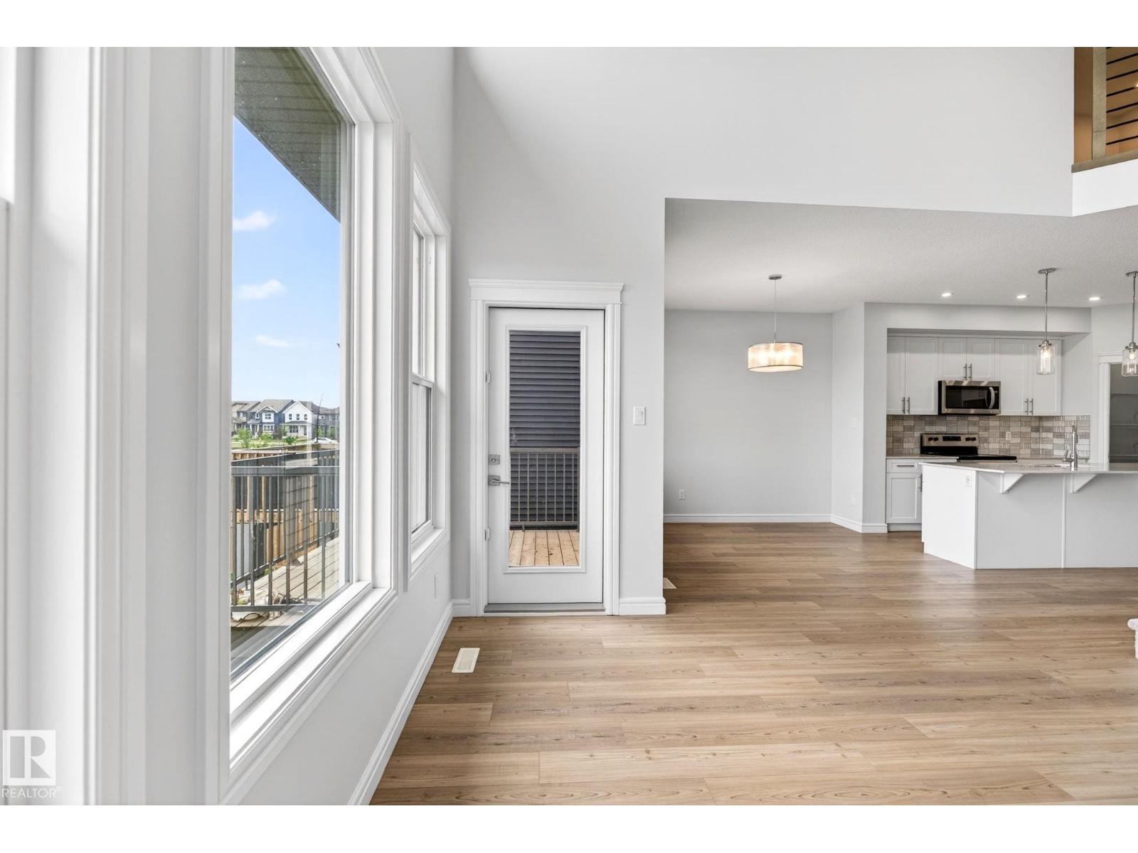 2539 208 ST NW - 23