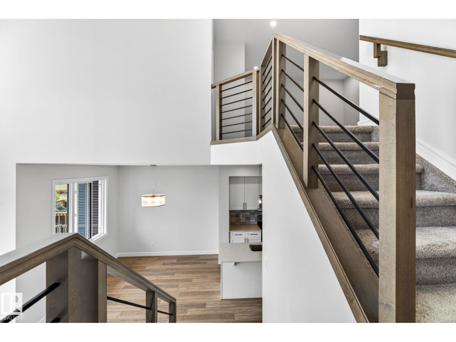 2539 208 ST NW - 24