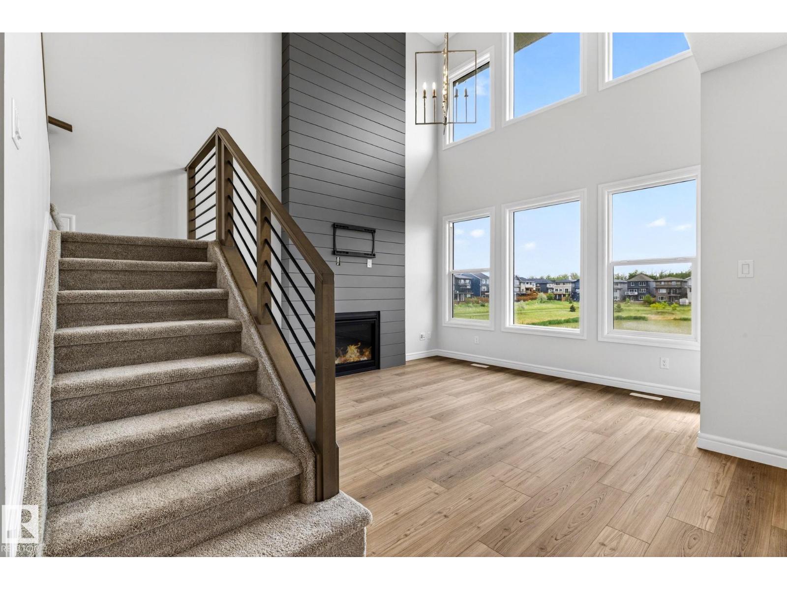 2539 208 ST NW - 25