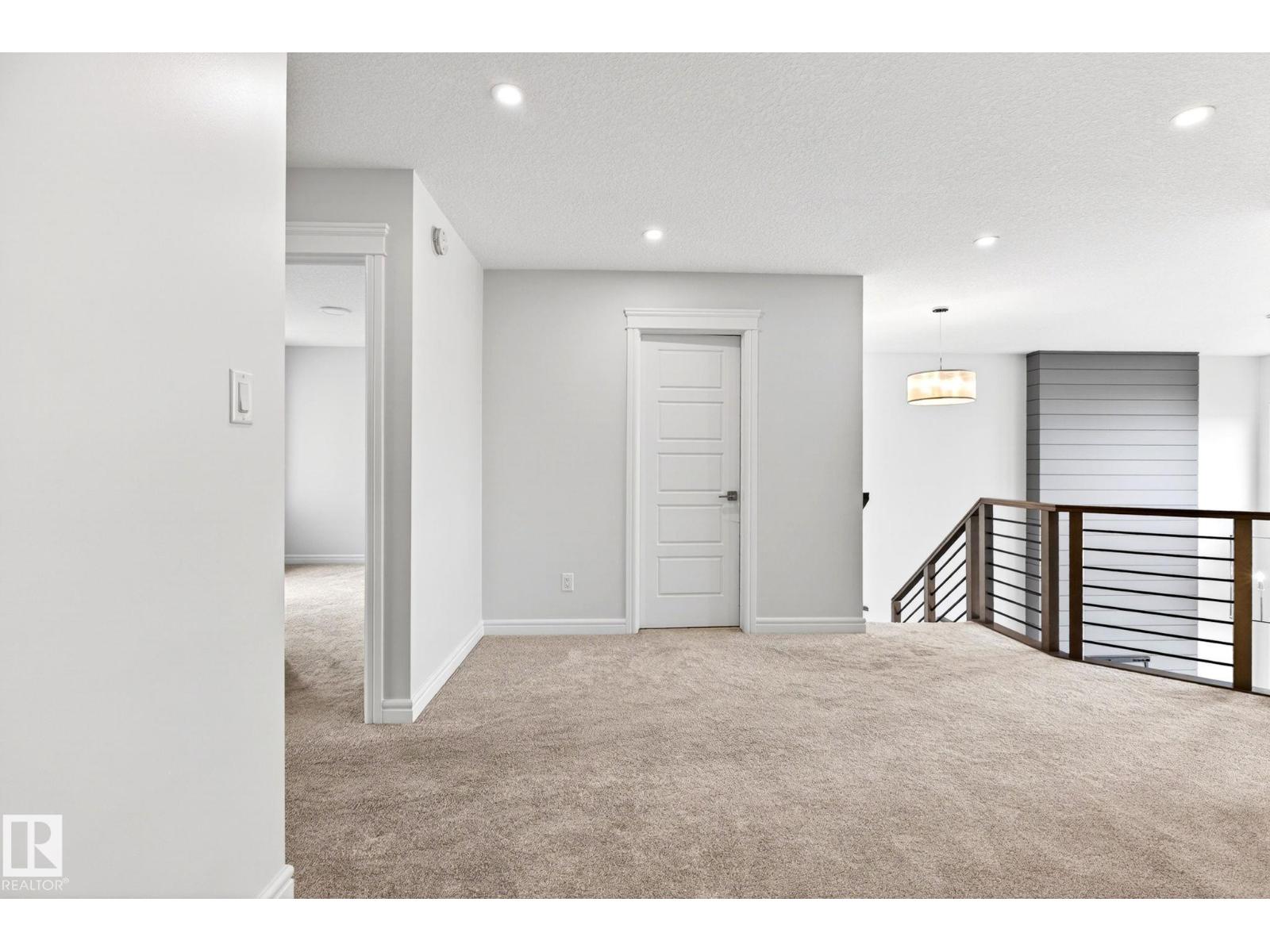 2539 208 ST NW - 32