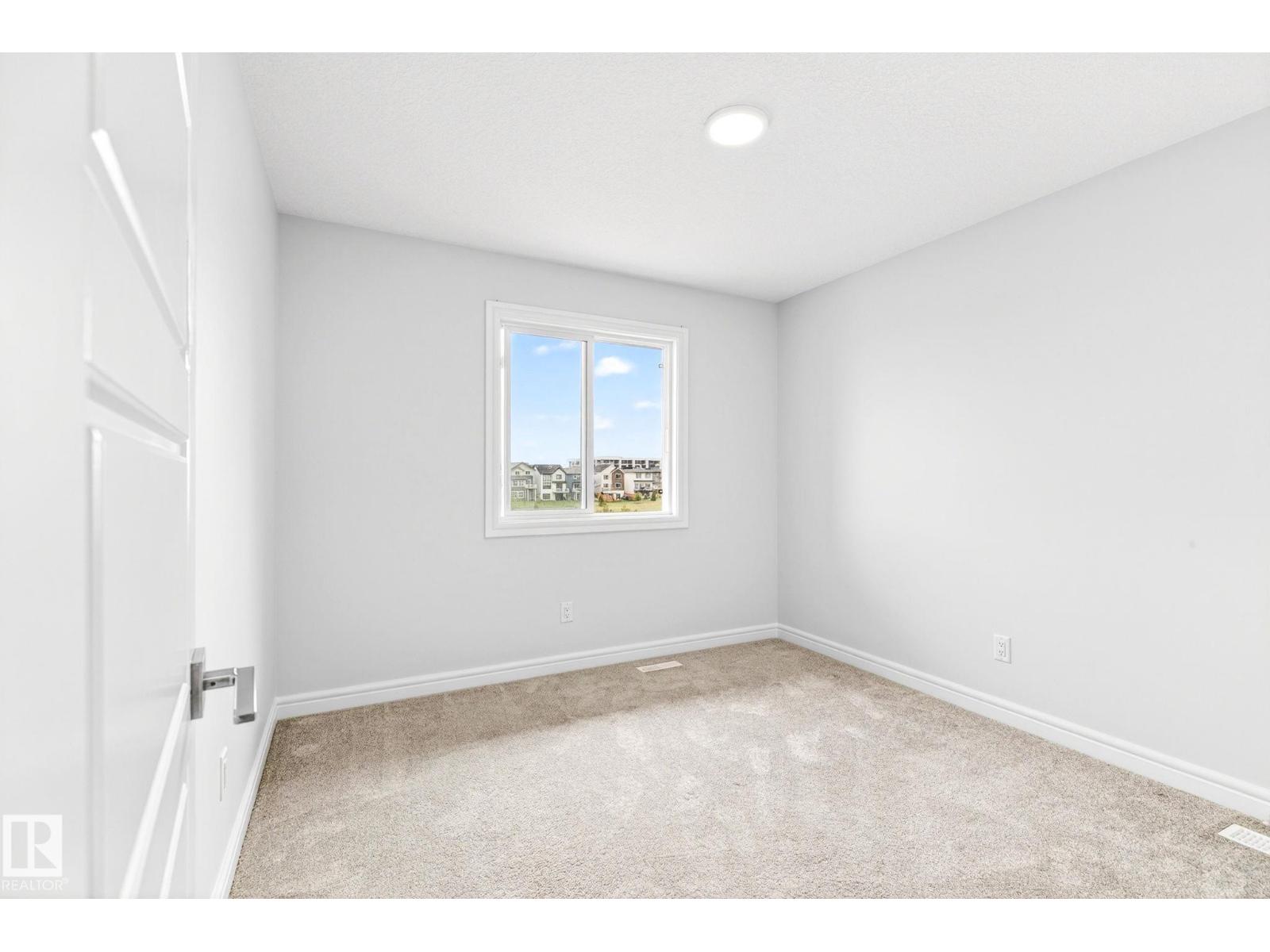 2539 208 ST NW - 36