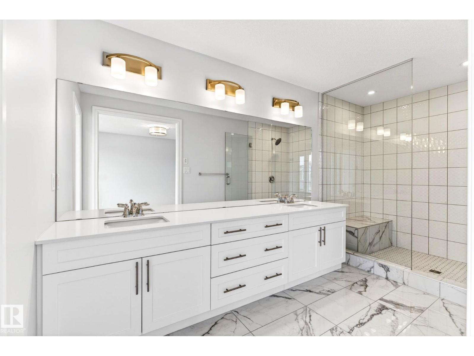 2539 208 ST NW - 51