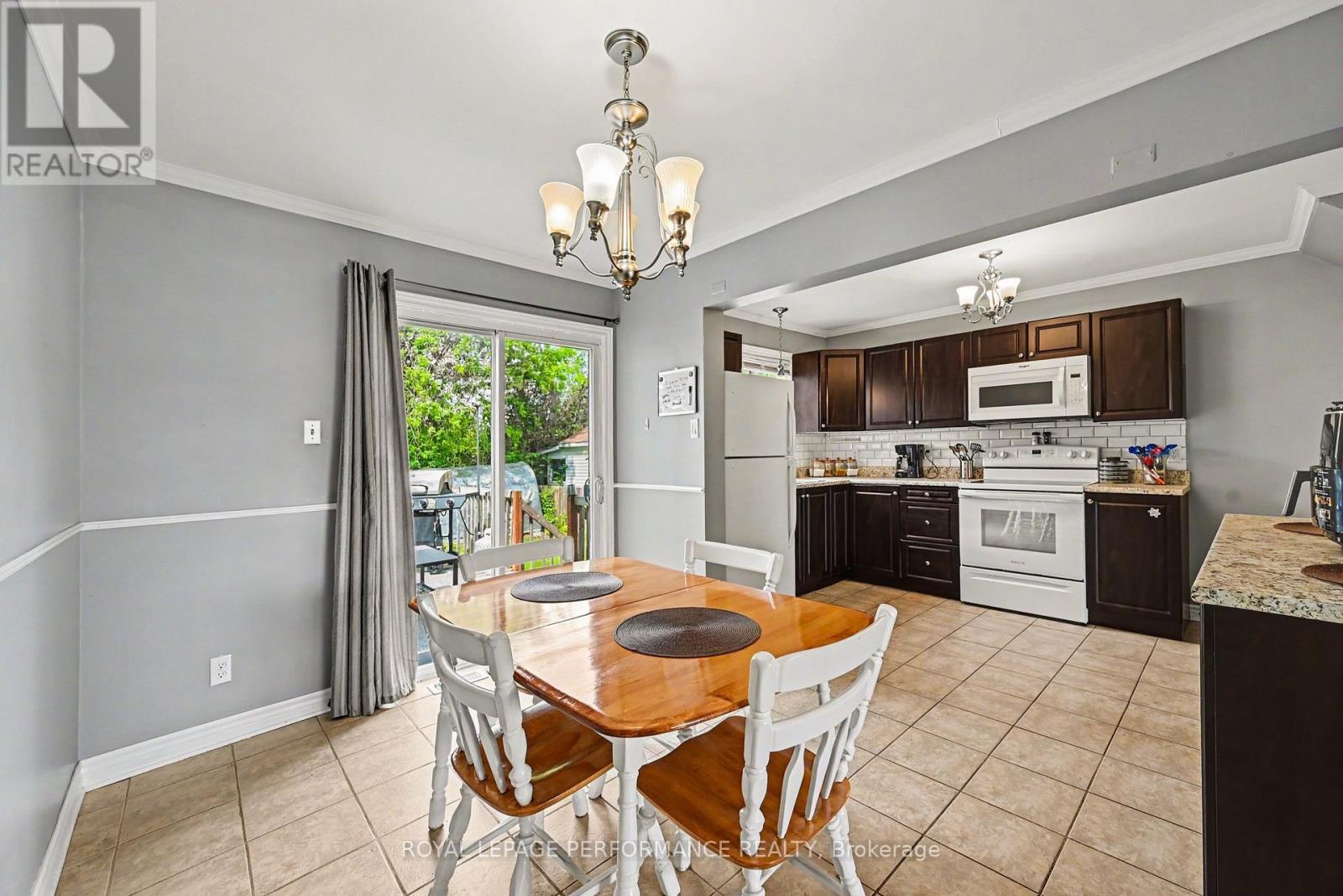 3152 POIRIER AVENUE - 10