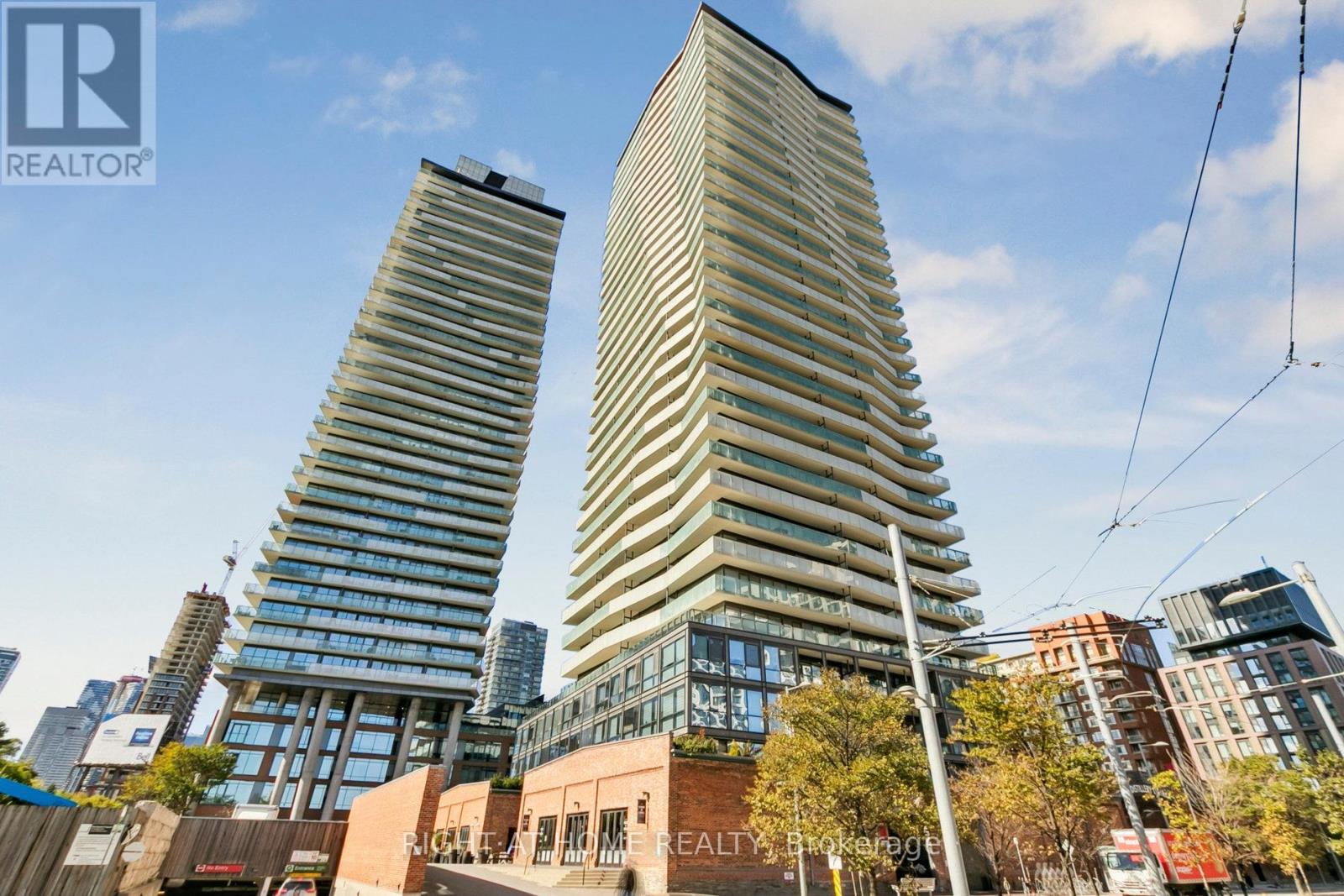 Listing photo of 3207 - 390 CHERRY STREET