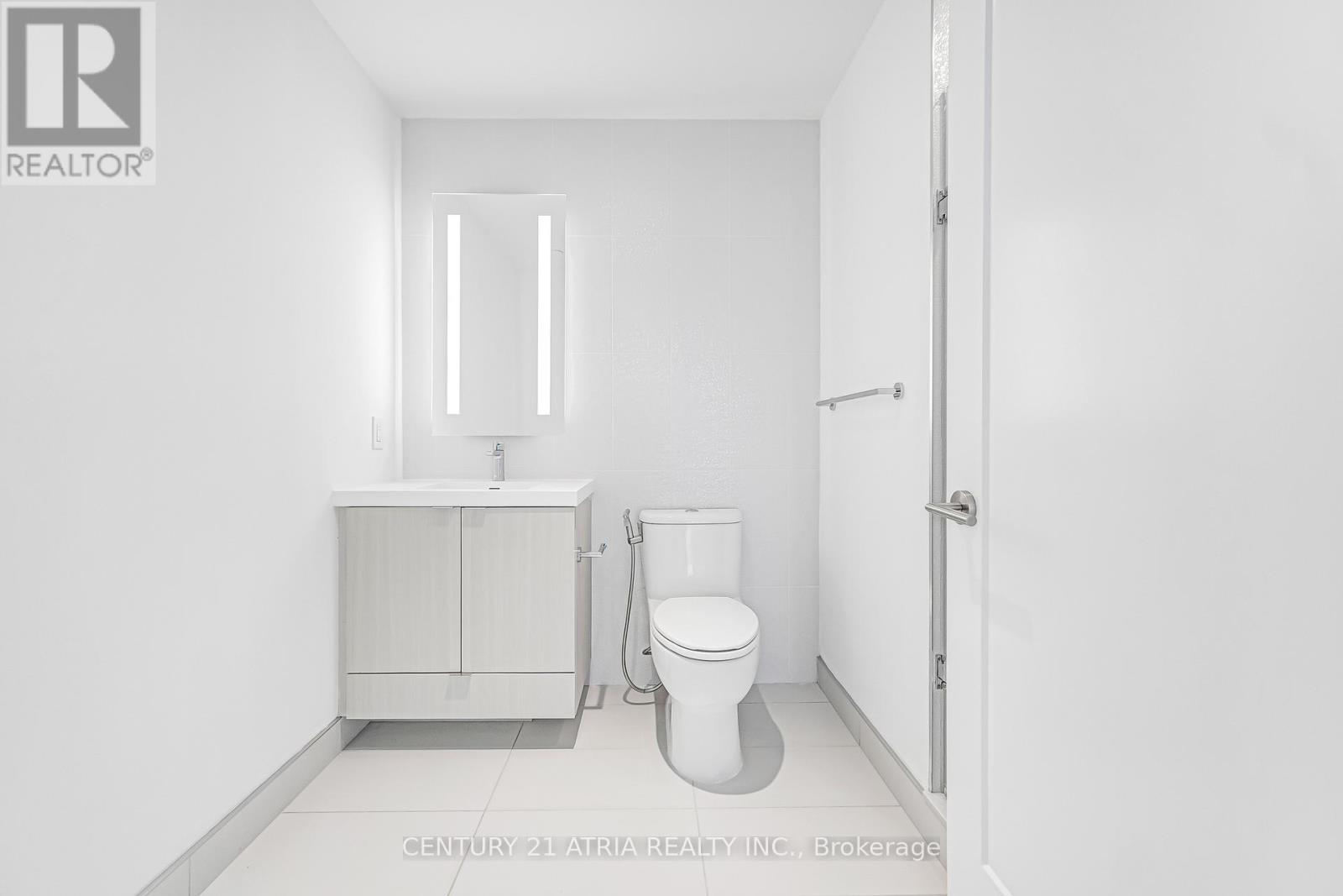 #3308 575 BLOOR STREET E - 6